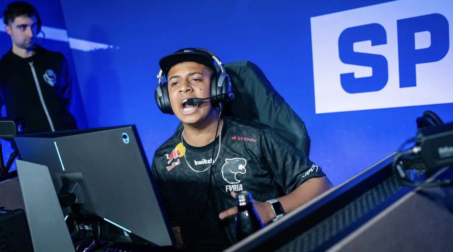 续互动所起 续互动所起